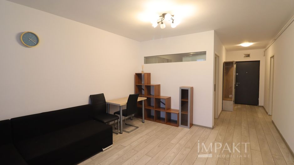 Apartament tip studio cu nisa de dormit, Piata 1 Mai! - Poză 2