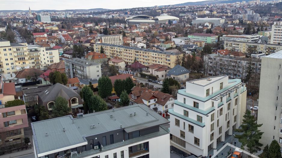 Penthouse cu 3 camere dispus pe două nivele cu terasă panoramică - Poză 1