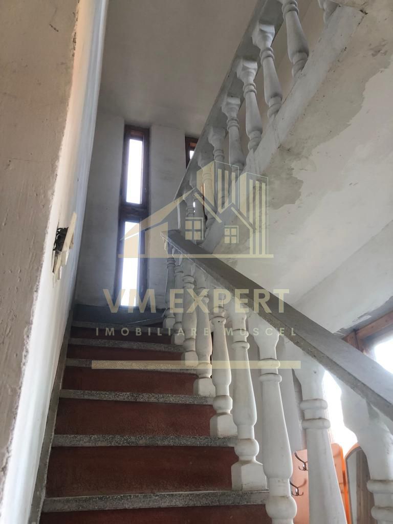 VILA 4 CAMERE, SUPRAFATA 144 MP, TEREN 491 BUGHEA DE JOS - Poză 4