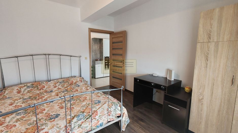 Copou - Sadoveanu - Apartament Decomandat + Parcare! - Poză 8