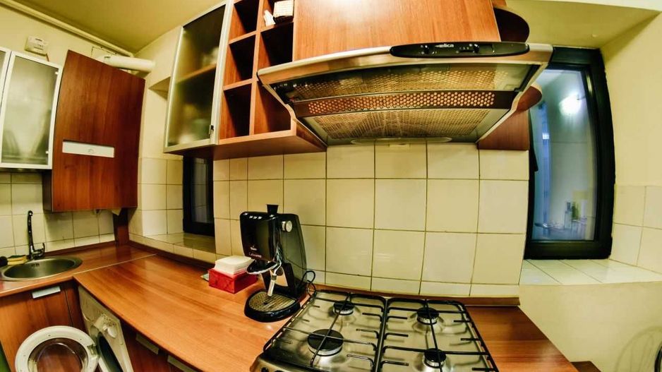 APARTAMENT CENTRAL ZONA BELLER - Poză 3