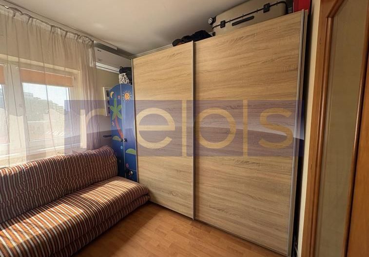 VANZARE 4 CAMERE DECOMANDAT PARCARE CALEA  VITAN - Poză 10
