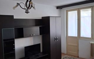 2 camere | centrala proprie | boxa | mobilat si utilat | zona excelenta | - Poză 1