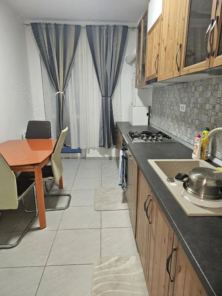 Apartament 2 camere de închiriat Apărătorii Patriei - Grand Kristal - Poză 6