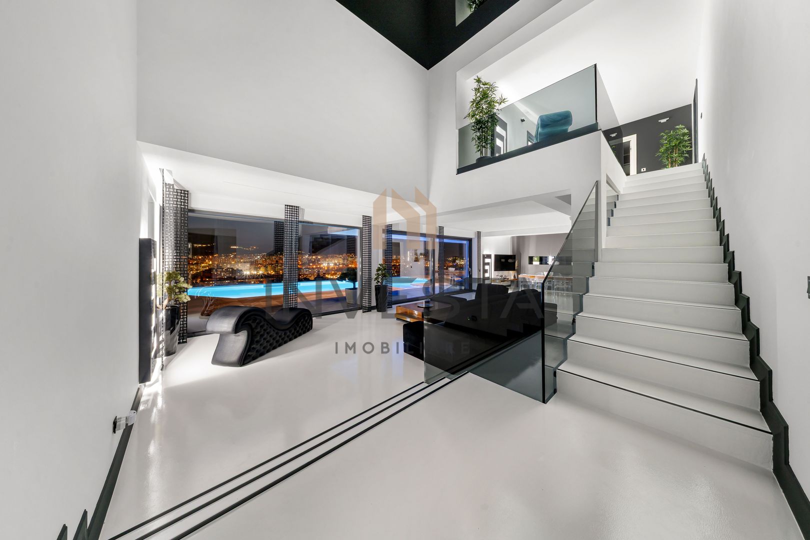 Vila unica cu panorama superba asupra Clujului, cartier Grigorescu! - Poză 7