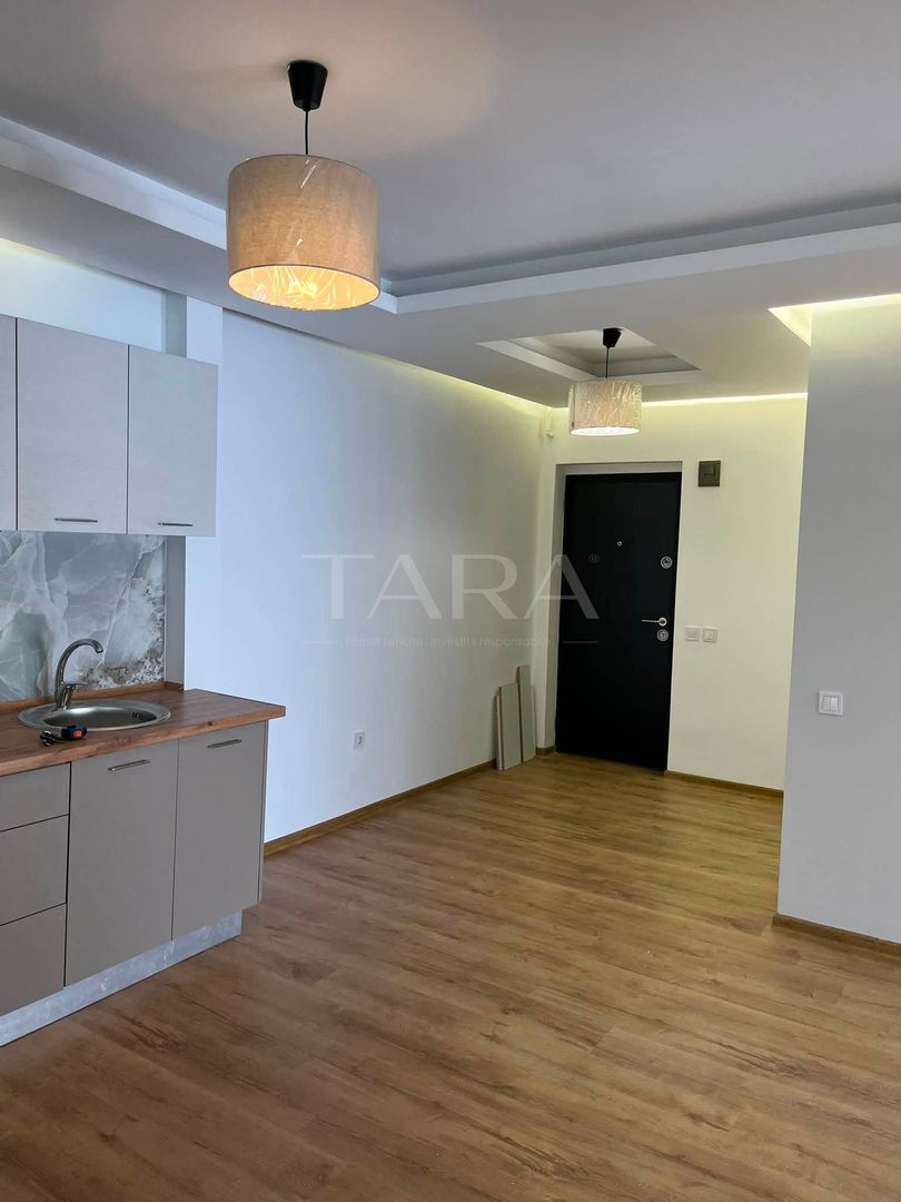 Apartament modern cu 3 camere, balcon închis, boxă, zona Eroilor. - Poză 3