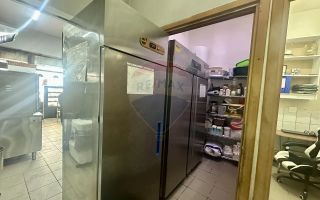De Inchiriat Spațiu Comercial de 60mp în zona Nerva Traian - Poză 12