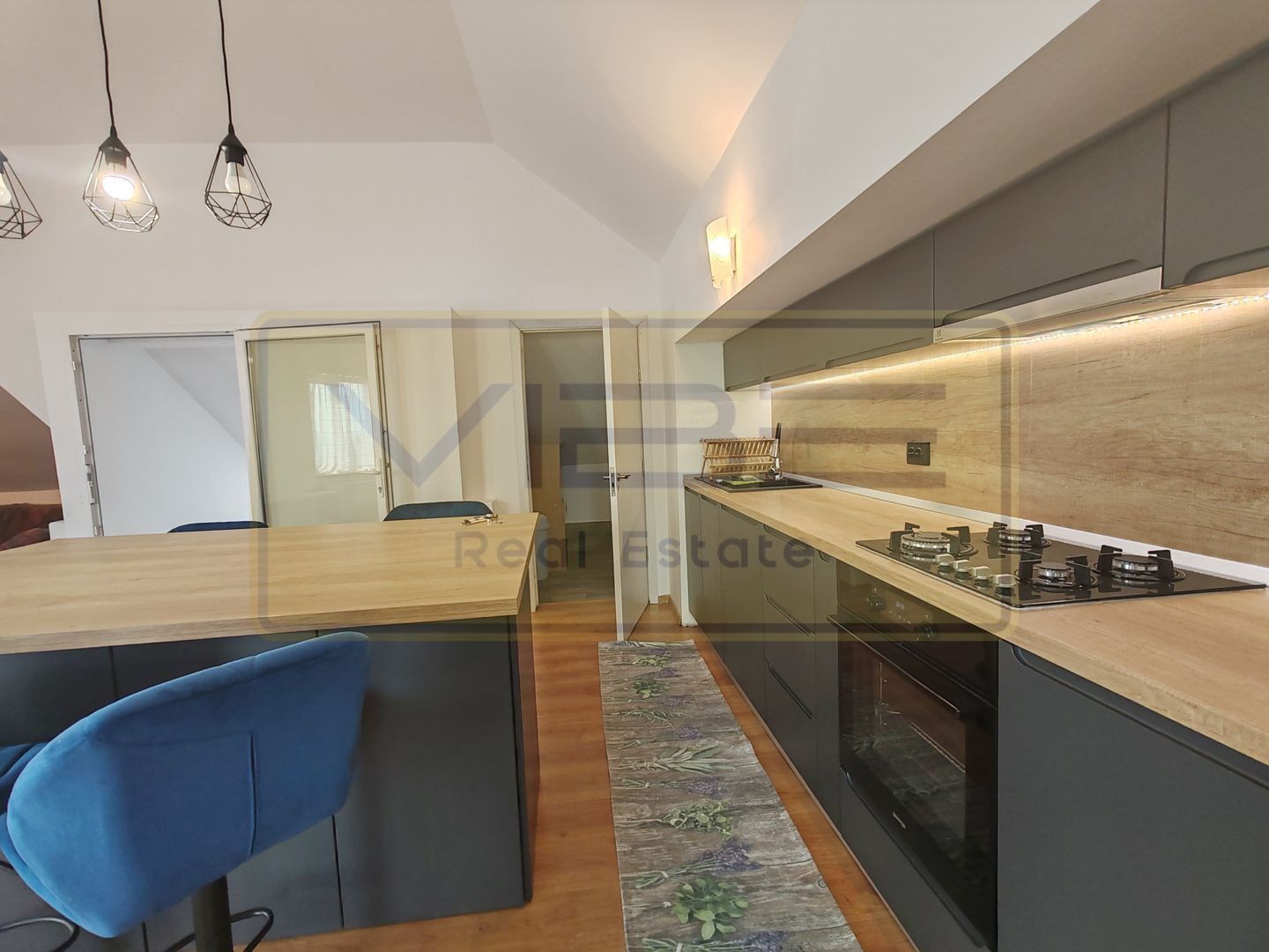 Apartament/birou -200mp- 5 camere la Vilă-Moara De Vânt! - Poză 1