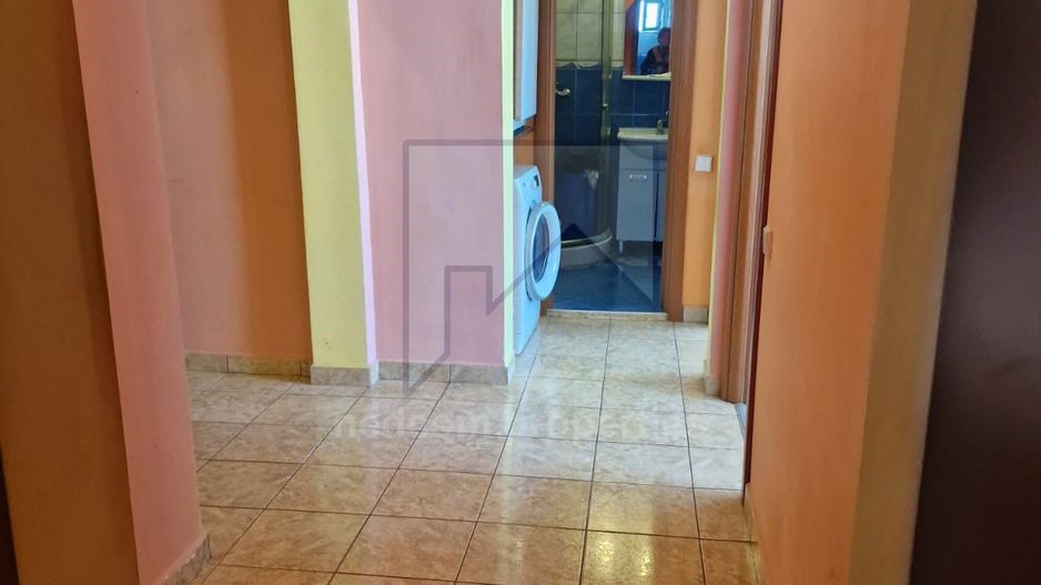 Vanzare apartament 4 camere - Dumbrava Noua - Poză 4