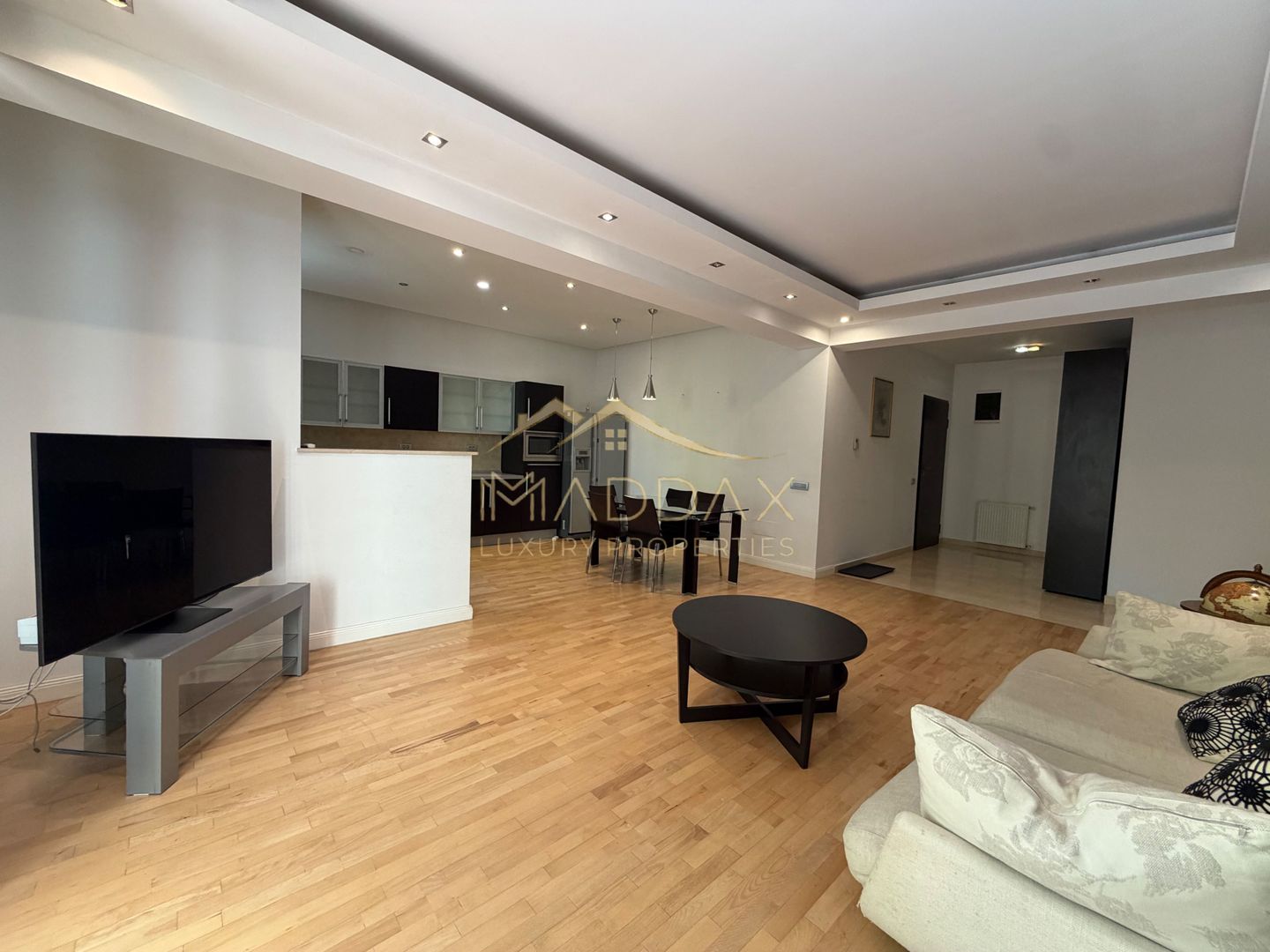 Apartament de închiriat / 3 camere lux *144m*  / Herastrau - Poză 4