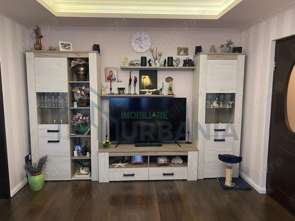 Apartament 3 camere de vanzare - Poză 2