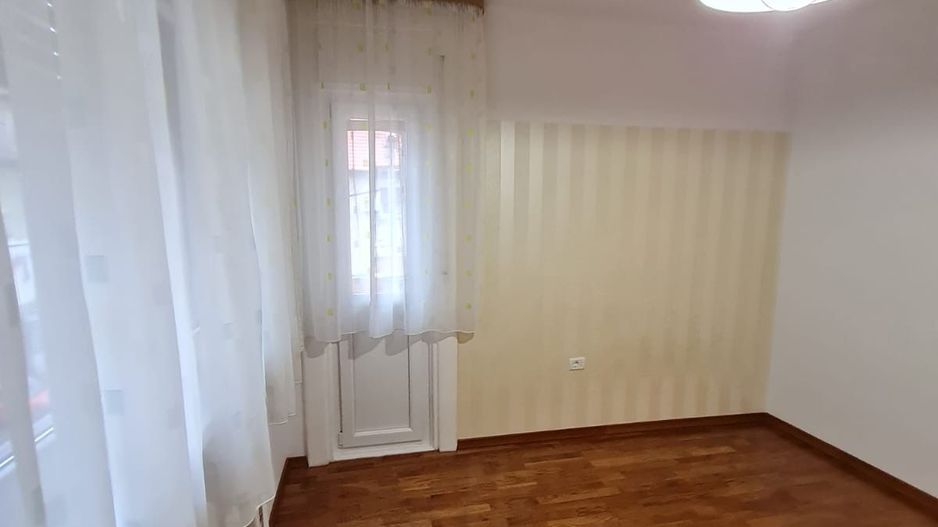 Apartament 4 camere la 5 minute de Piața Unirii - Poză 18