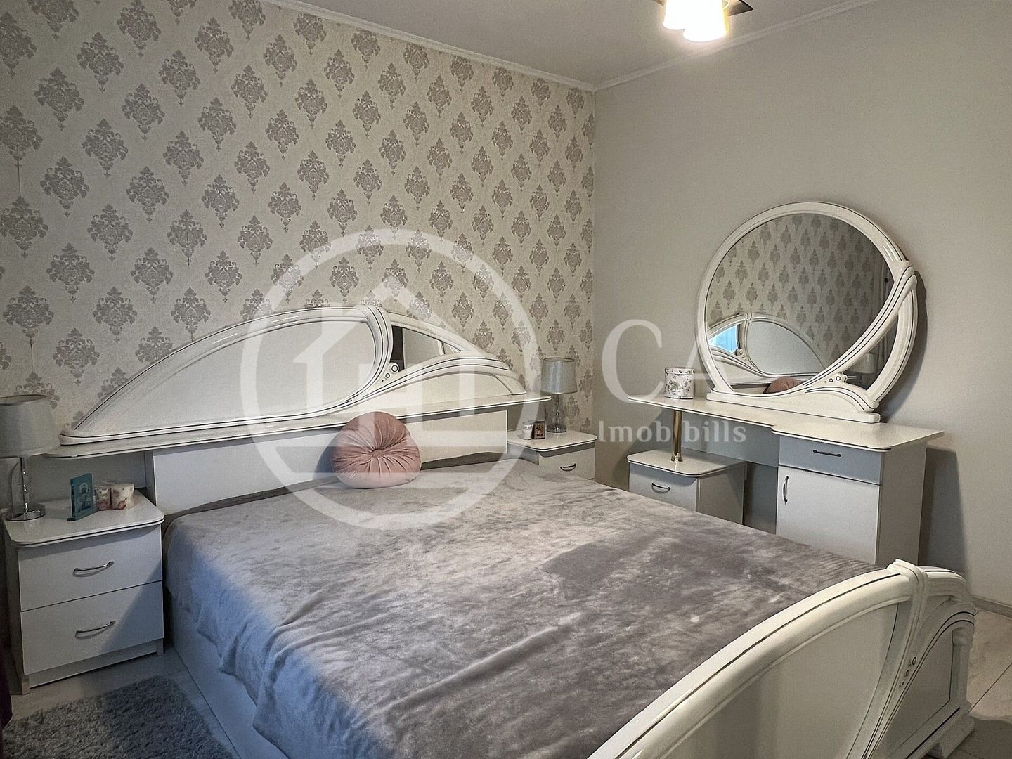 Apartament cu 3 camere de inchiriat in Rogerius Oradea - Poză 15