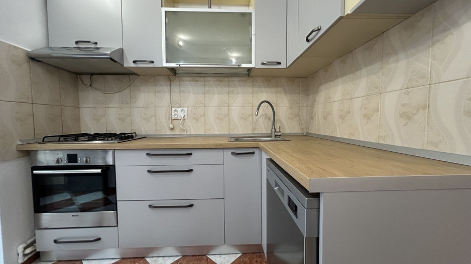 Apartament 3 camere Dacia - centrala termica - mobilat utilat modern - Poză 4