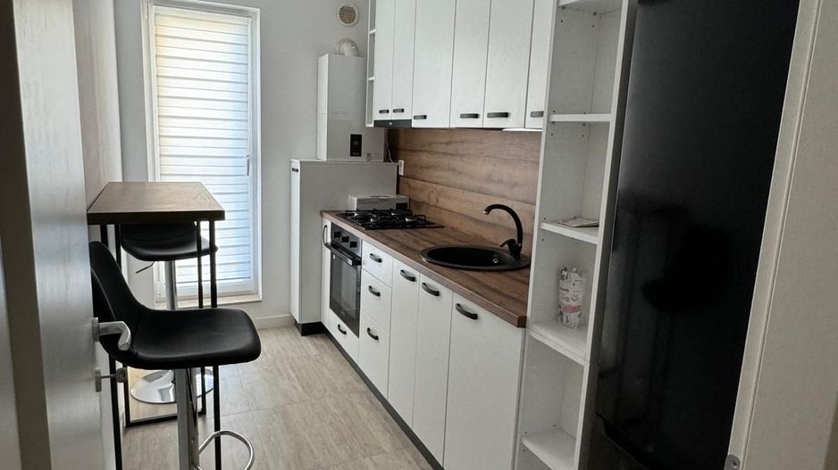 2 camere | Cosmopolis | bucătărie închisă | vedere piscină | parcare - Poză 4