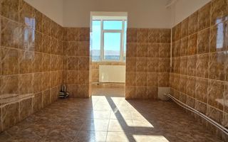 Apartament 3 camere, Dec., et. 4, bloc din 1990, 91.500 euro - Poză 6