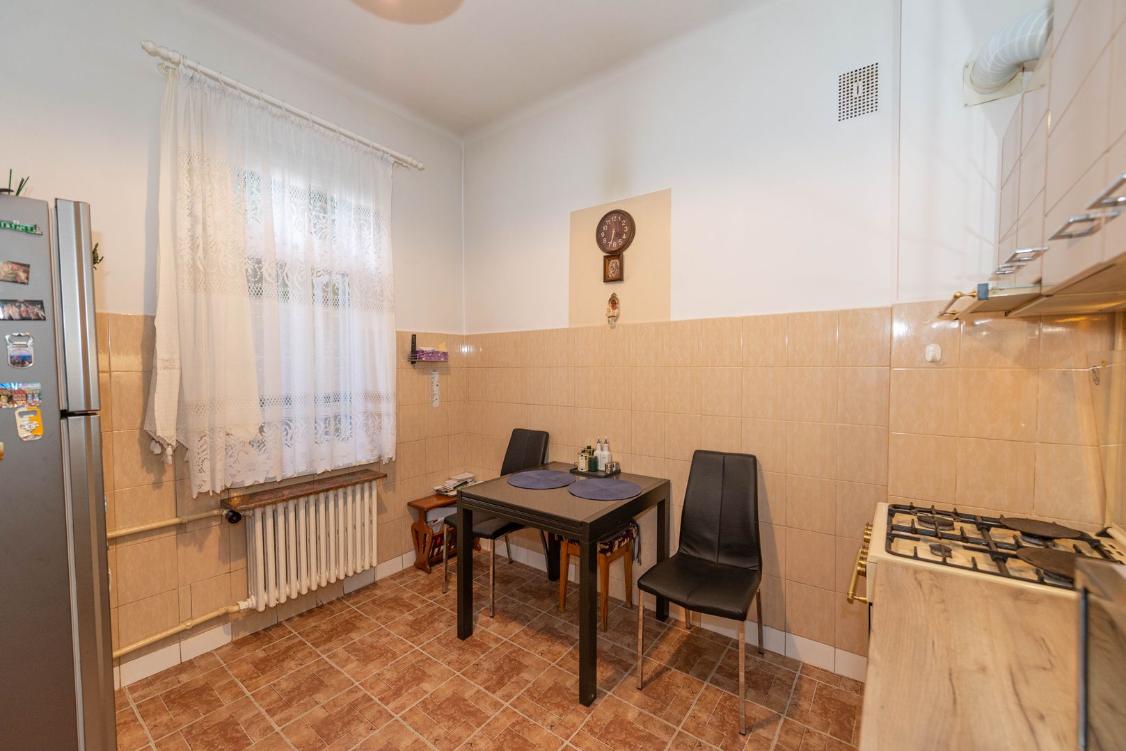 Casa de vanzare, 138 mpu, 244 teren, curte, garaj, Cartierul Domenii - Poză 12