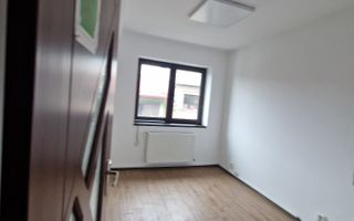 Fara Comision! Cladire multifuncționala, metrou Basarab, parcare proprie - Poză 12