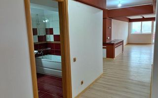 Vanzare Apartament 4 camere zona Gavana - Poză 4