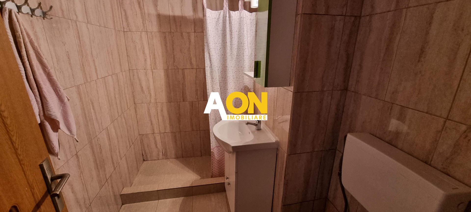 Apartament 2 camere, parter inalt, Cetate, zona Liceul Militar - Poză 4