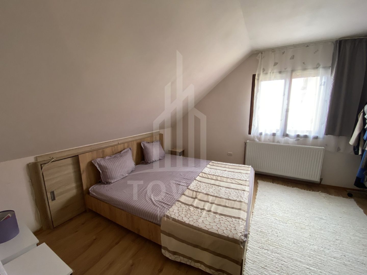 Apartament tip mansardă | Mobilat și utilat complet | Turnișor - Poză 11