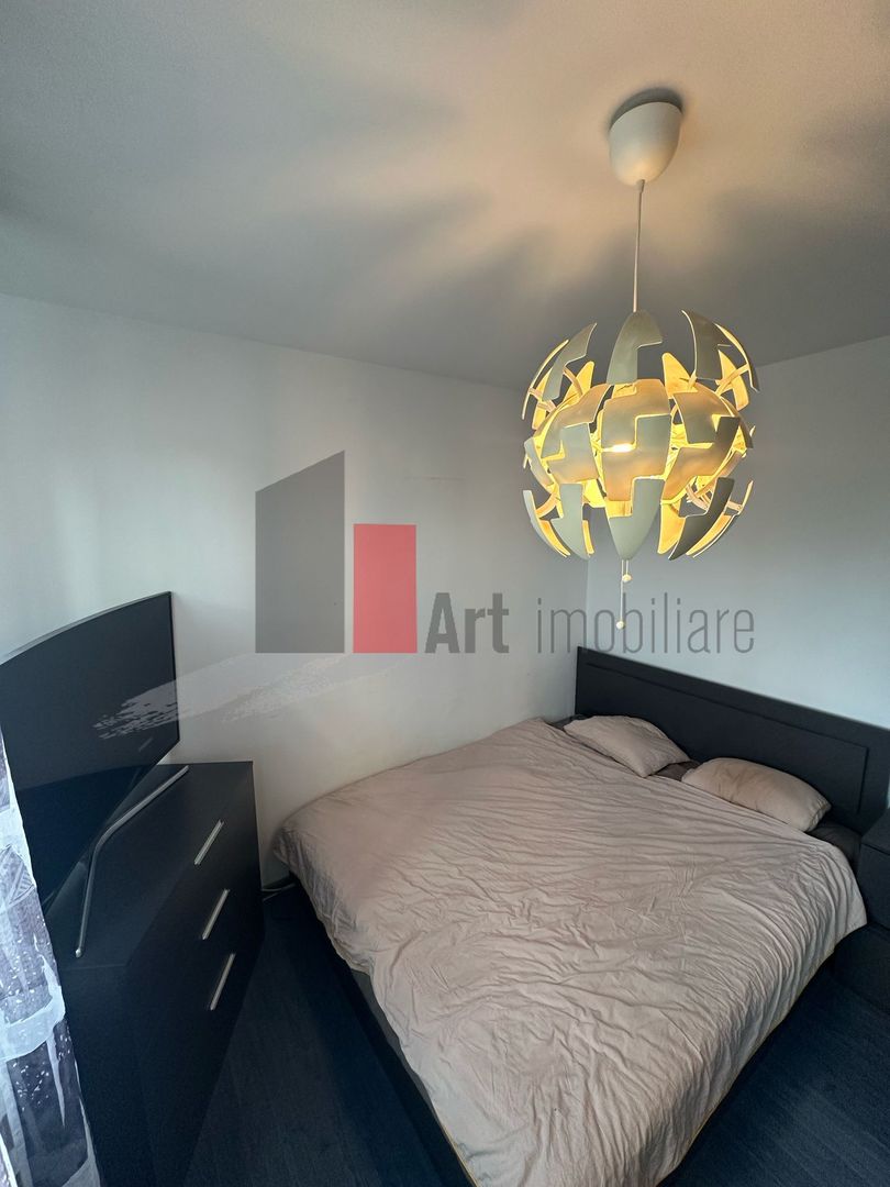 Apartament cu 3 camere în Zona 1Decembrie - Poză 11