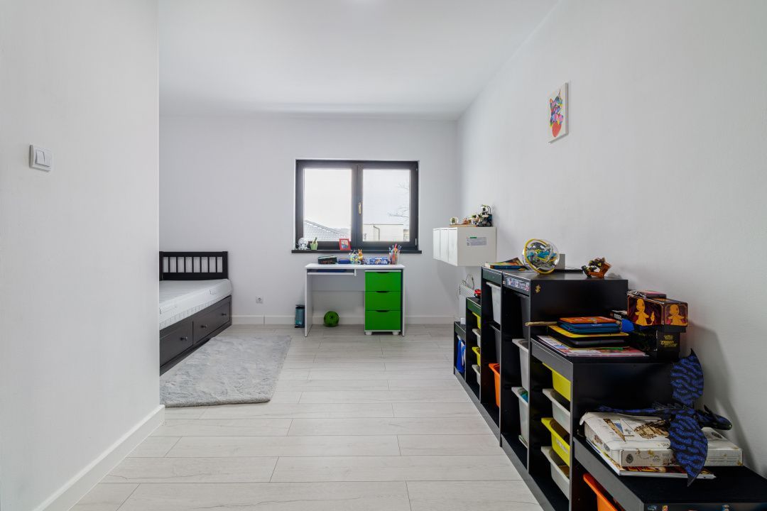Casa Corbeanca - Curte si liniste - Poză 13