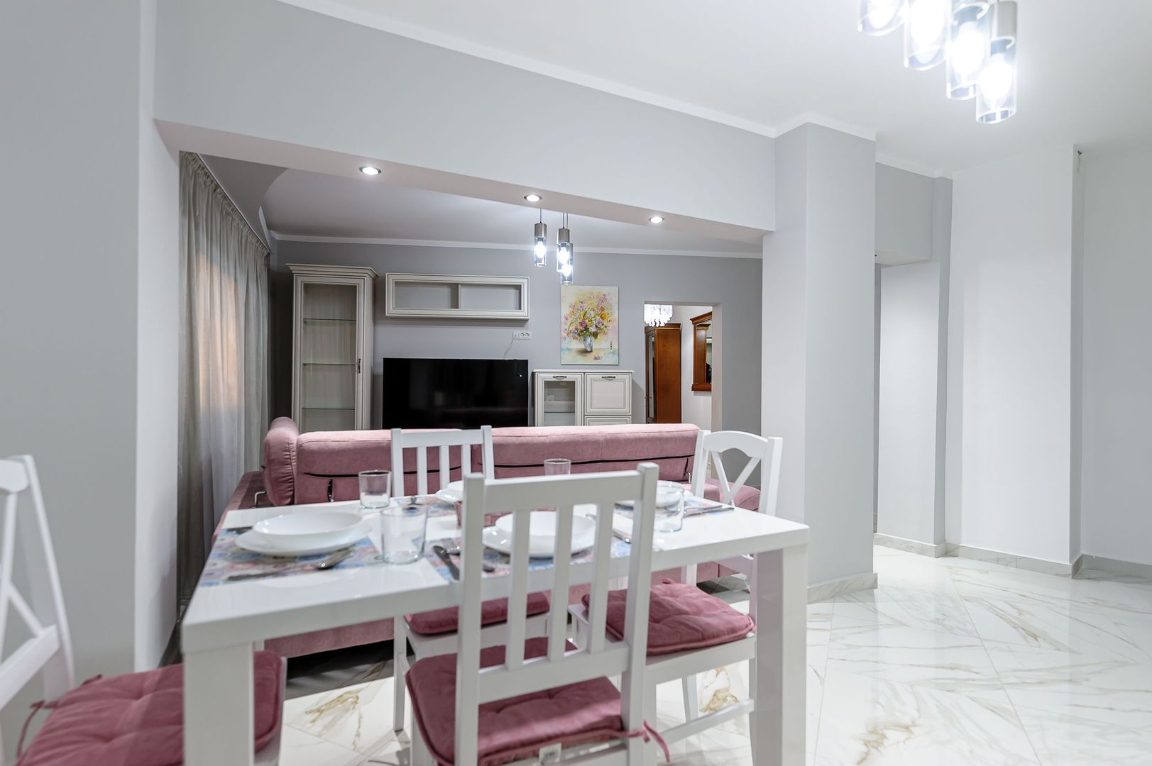 Apartament modern cu 3 camere în Piața Spitalului - Poză 4