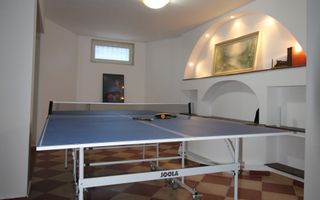 Casa in Blascovici, 5 camere + 3 bai, centrala proprie - Poză 29