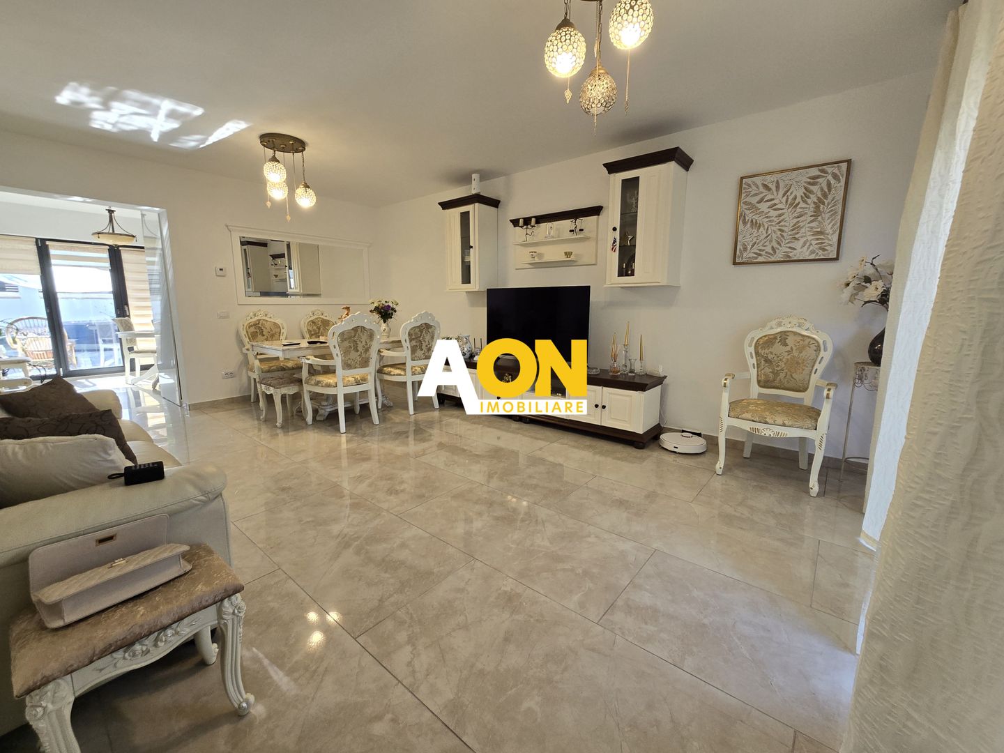 Casa 5 Camere, 3 Bai, Zona Micesti - Poză 4