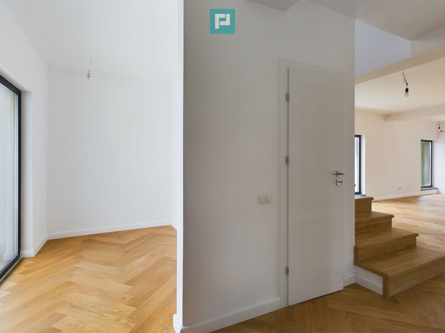 Vilă într-un Complex Rezidențial Nou cu Vedere la Balta Corbeanca - Poză 12