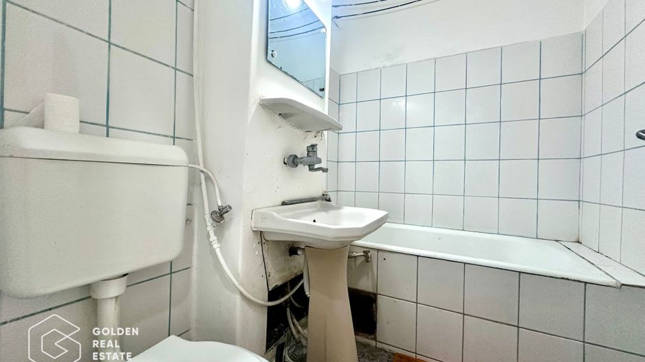 Garsoniera spatioasa, etajul 1, zona Lebada - Poză 4