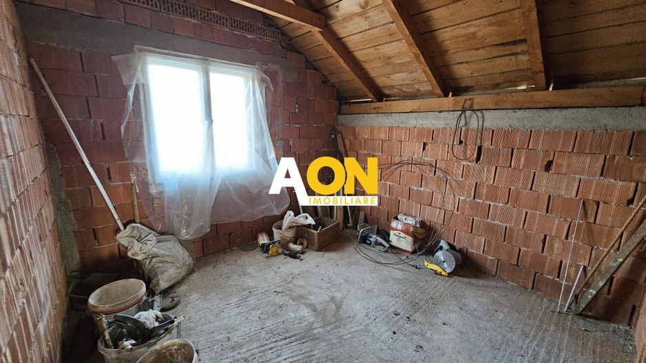 Casa 4 camere, 300 mp utili, 562 mp teren, zona Centru - Poză 16