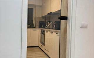 Apartament cu 3 camere pe bulevardul Mihai Viteazu, Sibiu - Poză 2