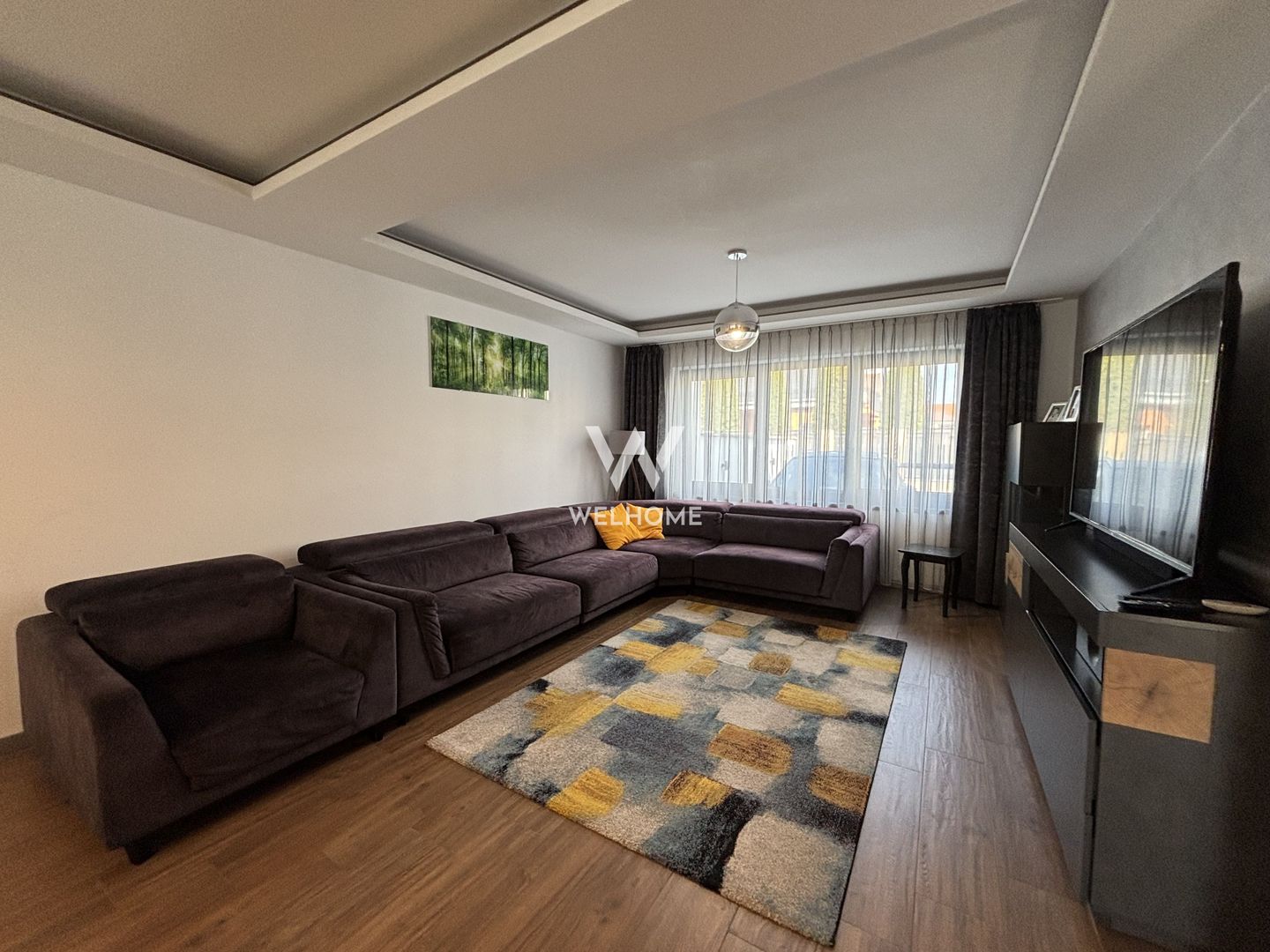 Casa generoasa LA CHEIE, curte 200 mp in Selimbar - Poză 20