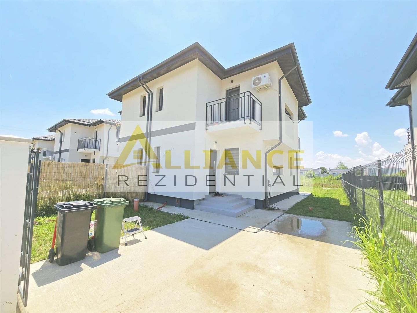 Vila tip duplex p+E - Teren 150 mp - 150.000eur - Poză 1