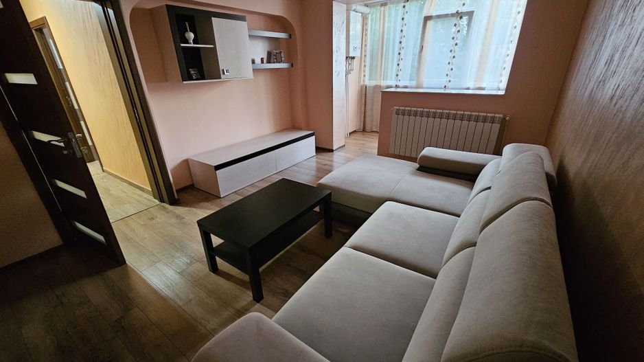 inchiriez apartament cu doua camere, decomandat, in Micro 20 - Poză 2