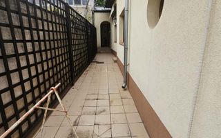 Casă 3 camere de închiriat, zona Centrală–ideală pentru salon/birouri - Poză 14