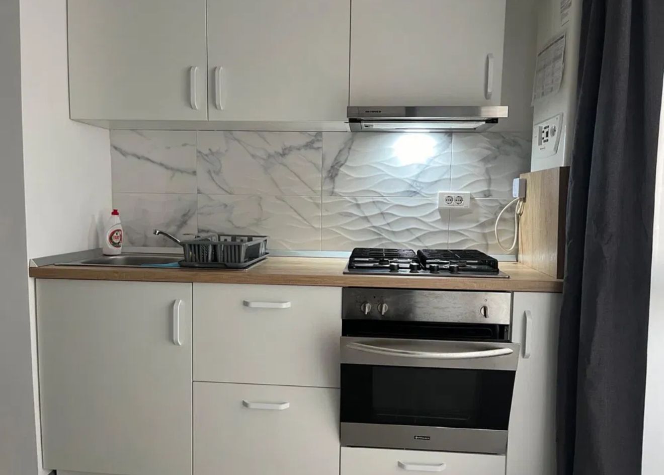 STUDIO QUARTZ RESIDENCE, PET-FRIENDLY, PARCARE, BUCATARIE OPEN-SPACE - Poză 5