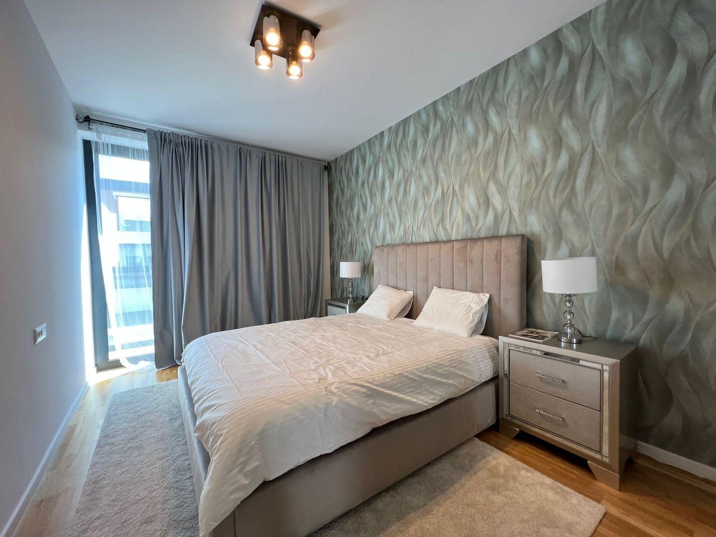 Apartament Elegant cu Vederi Panoramice în Zona Liniștită Băneasa - Poză 8