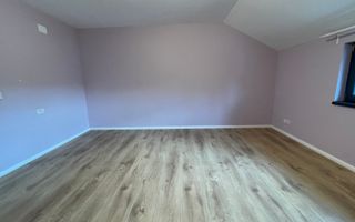 Casa spatioasa,amenajata in zona Lipovei - Poză 11