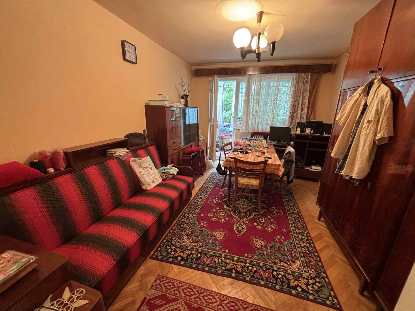 Apartament cu 2 camere (Moldovei-Aleea Covasna) - Poză 1
