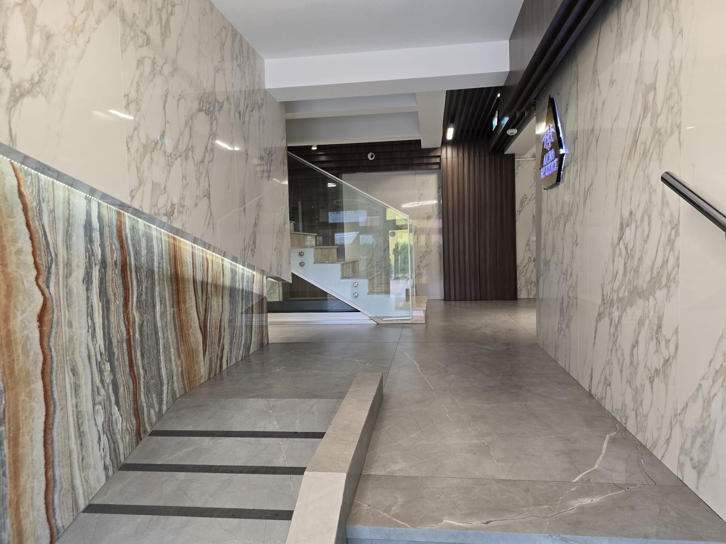 Apartament Exclusivist de Închiriat în Arena Residence - Poză 35