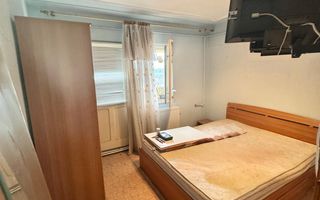 Apartament 4 Camere – Lângă Liceul Maiorescu, Giurgiu - Poză 1