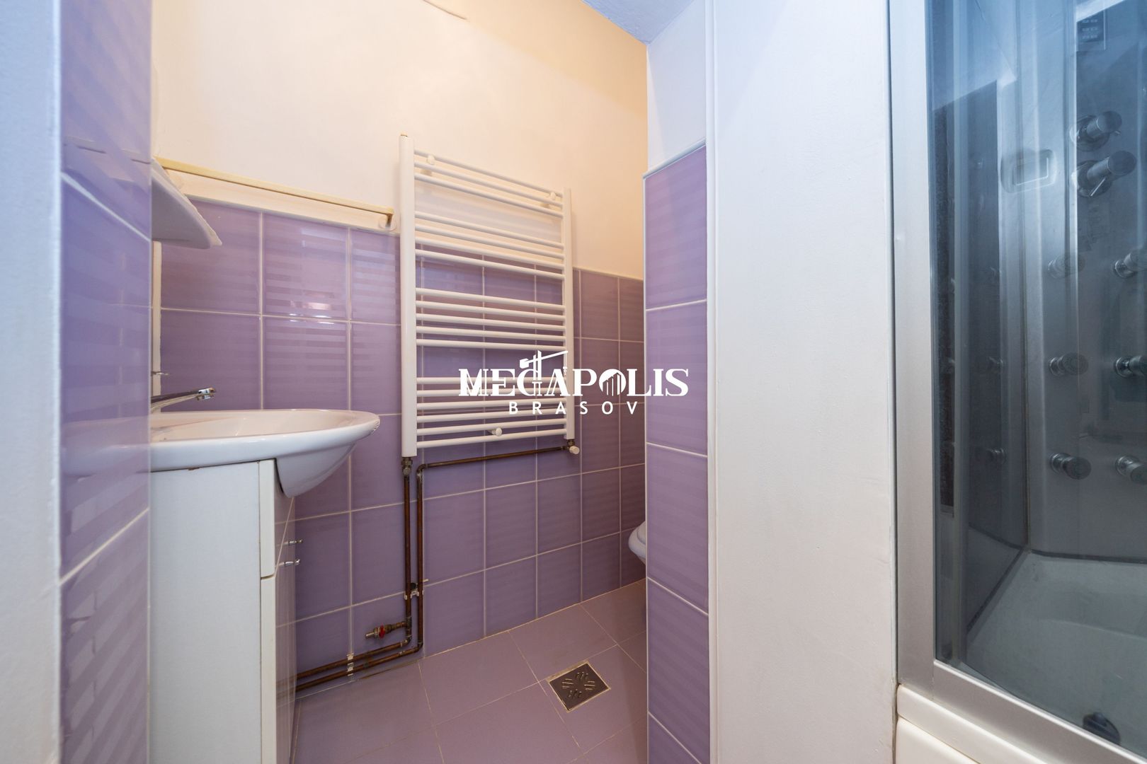 Apartament 2 camere | Piața Sfatului – Centrul Istoric | 50 mp - Poză 12