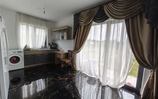 Casă spațioasă de vânzare – P+M | 5 camere | 255 mp construiți - Poză 9
