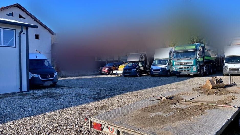 Inchiriere/Vanzare Hala industriala si curte 930mp - Poză 5