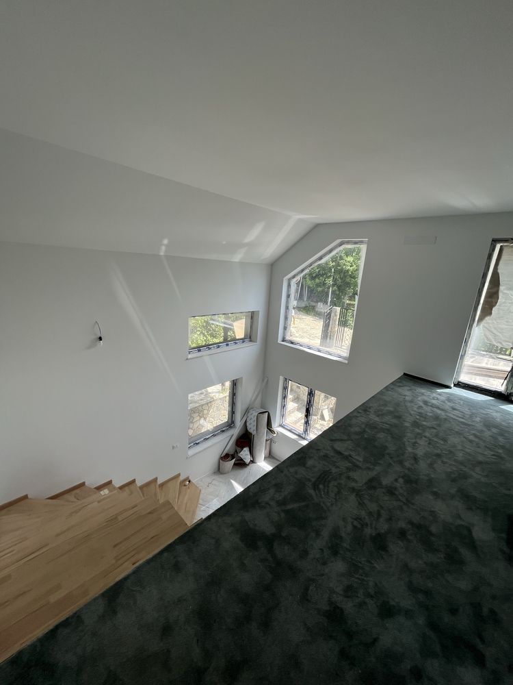 Vand casa in Bucium cu vedere la oras - Poză 7