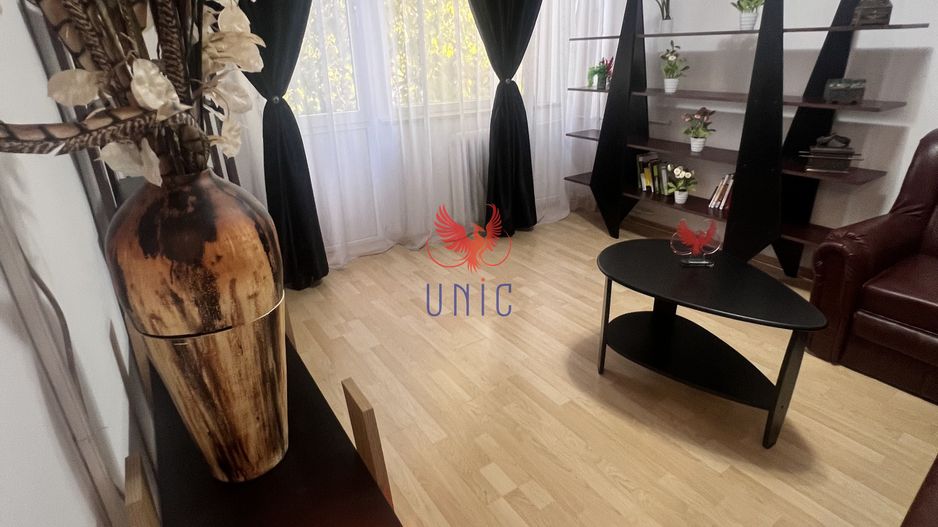 Decomandat, stradal, Calea Bucuresti etaj 1 - Poză 14