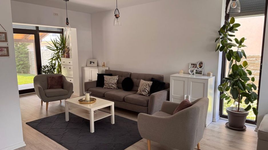 Calea Urseni-Zone 2 | 4 Camere | 2 Bai | Mobilat si Utilat - Poză 1